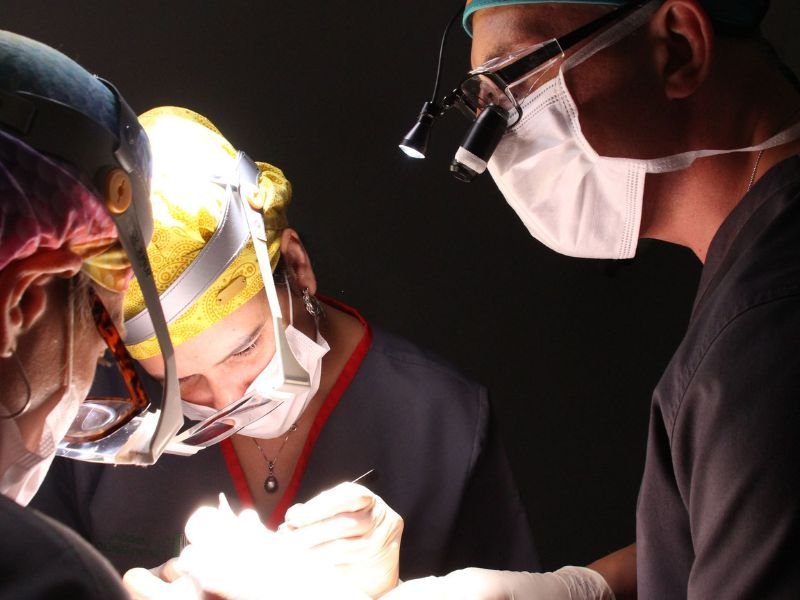 Transplante Capilar Combinado Como Funciona o Procedimento em Curitiba